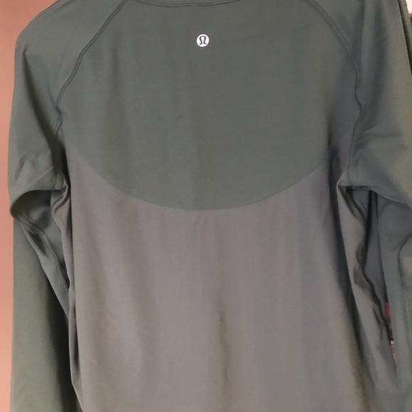 COPY - Lululemon Relax fit - Picture 8 of 8